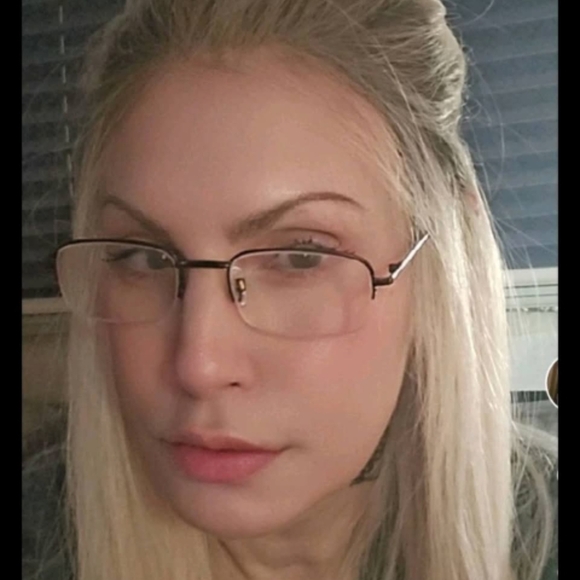 Raregen Over 22 Inch Human-Look Lace Front Wig - Natural Light Blonde - Picture 5 of 11